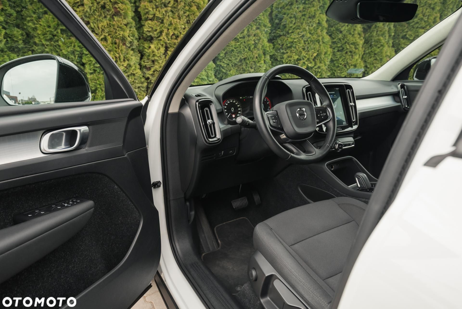 Volvo XC 40 - 9