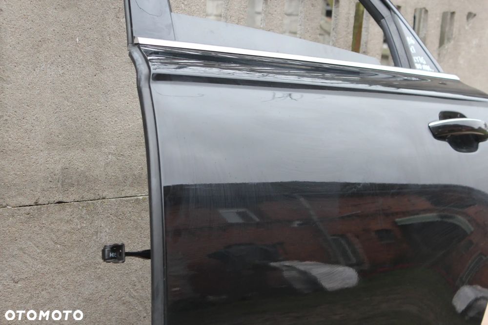 DRZWI TYLNE LEWE AUDI A6 C7 AVANT LY7G 2015 - 13