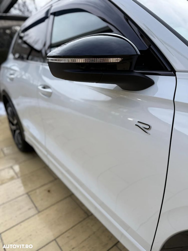 Volkswagen Tiguan 2.0 TDI SCR 4Motion DSG R-Line - 27