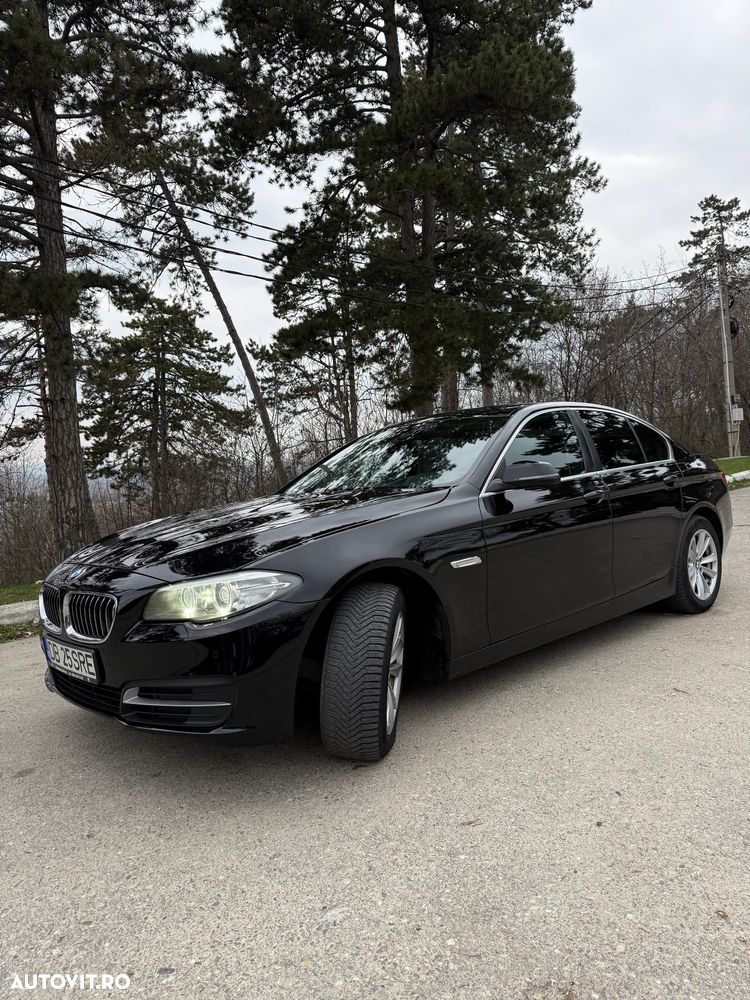 BMW Seria 5 530d xDrive AT - 3