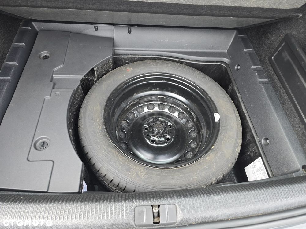 Volkswagen Passat Variant - 20