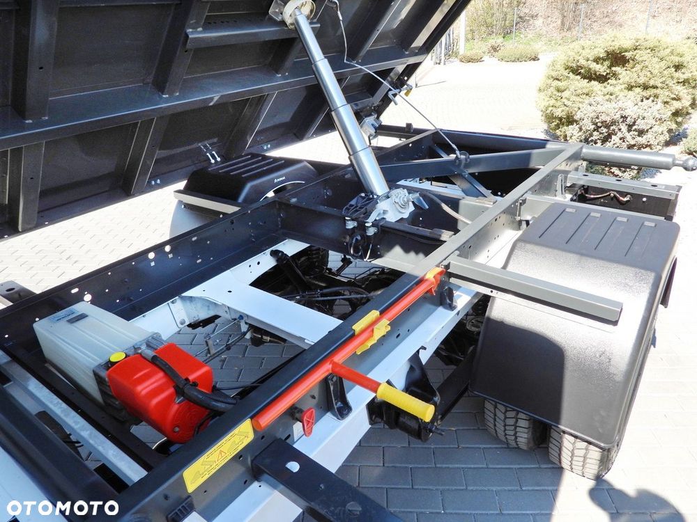 Ford TRANSIT WYWROTKA TROJSTRONNA PODWÓJNA KABINA DOKA 7 MIEJSC TEMPOMAT BLIŹNIACZE KOŁA KLIMATYZACJA  130KM - 26