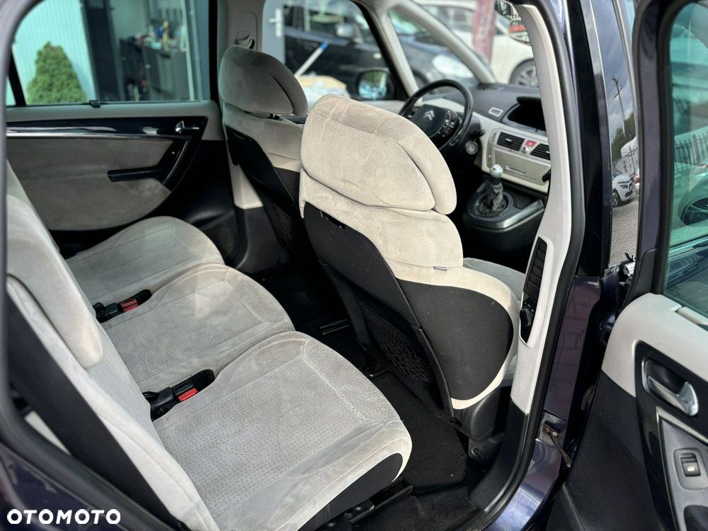 Citroën C4 Grand Picasso 1.6 HDi FAP Exclusive - 22
