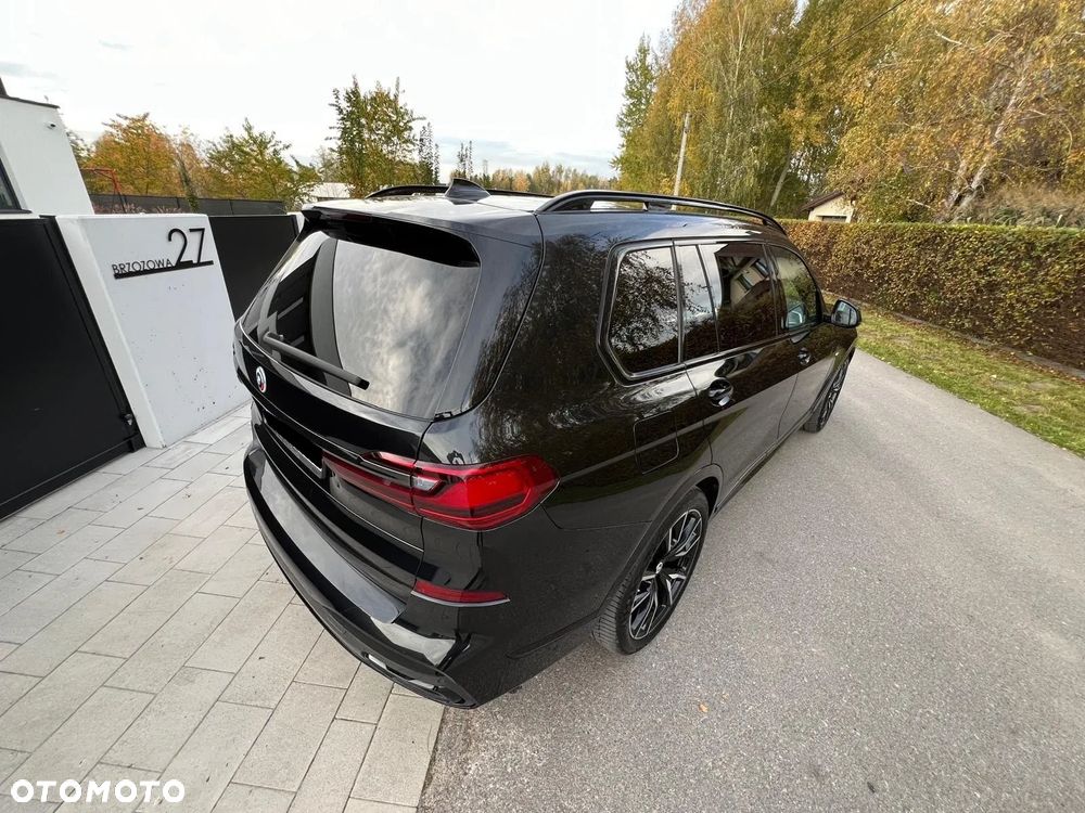 BMW X7 M50d sport - 35