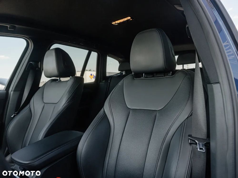 BMW Seria 5 520d xDrive - 13