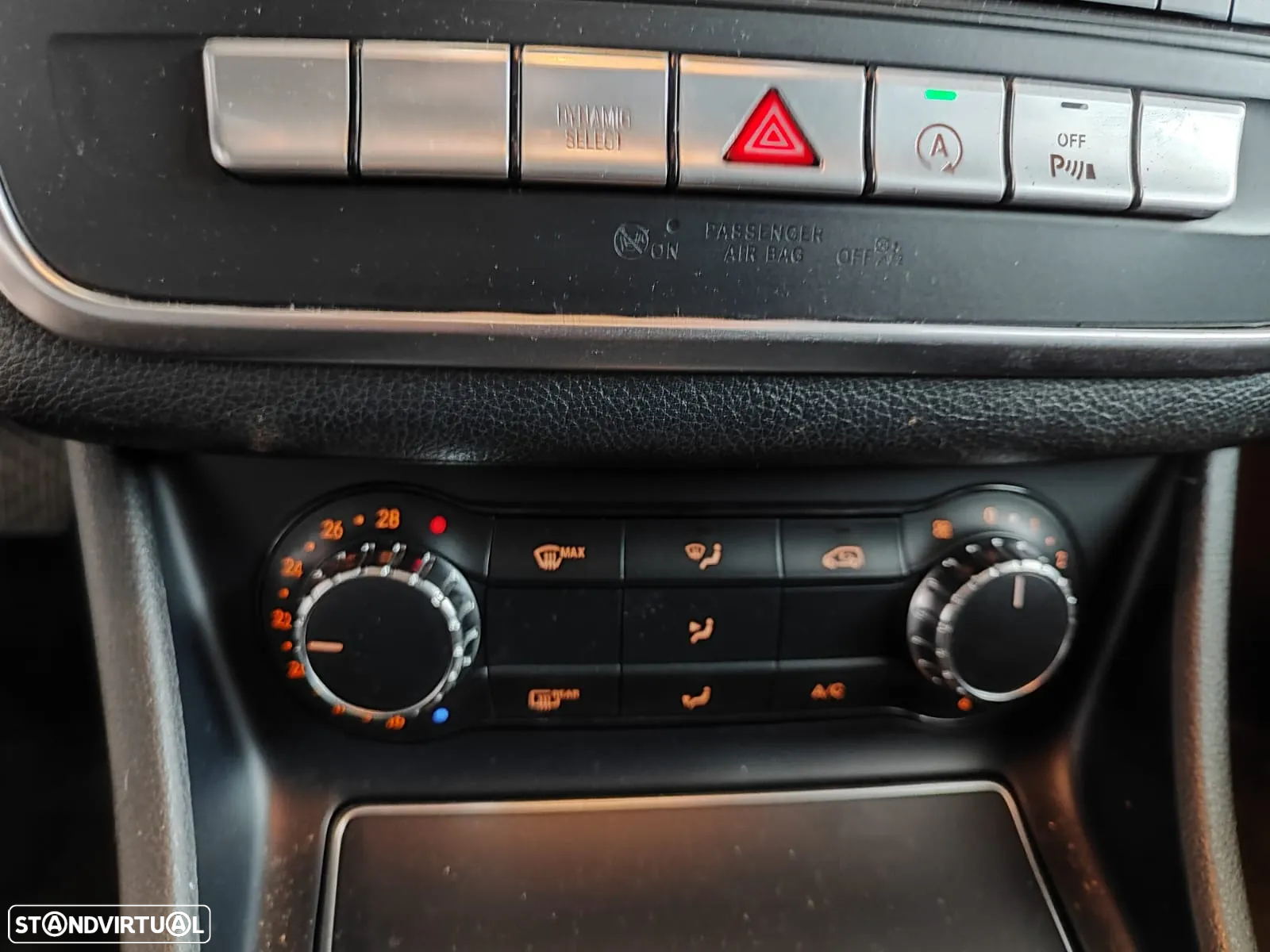 Mercedes-Benz CLA 180 CDi Urban Aut. - 36