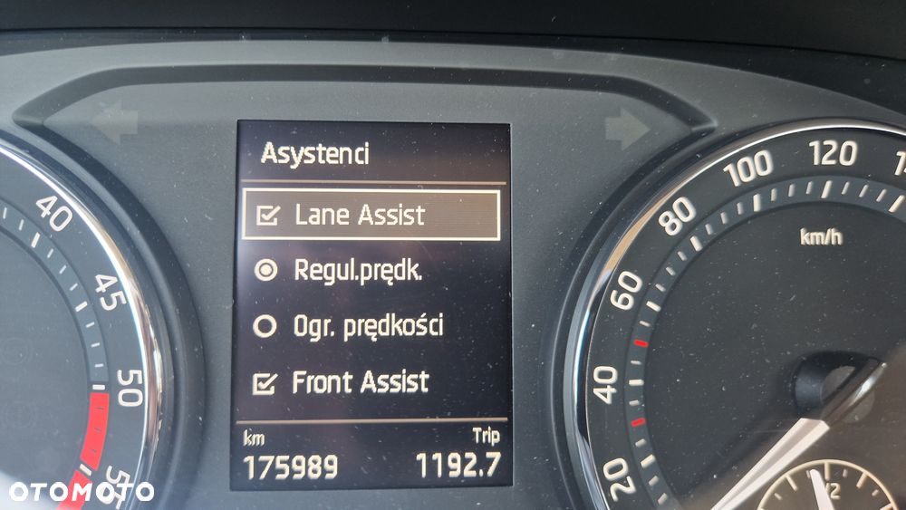 Skoda Octavia 2.0 TDI Ambition - 24