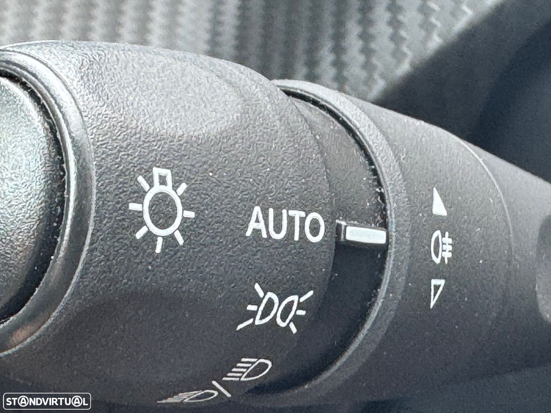 Peugeot e-208 50 kWh Active Pack - 21
