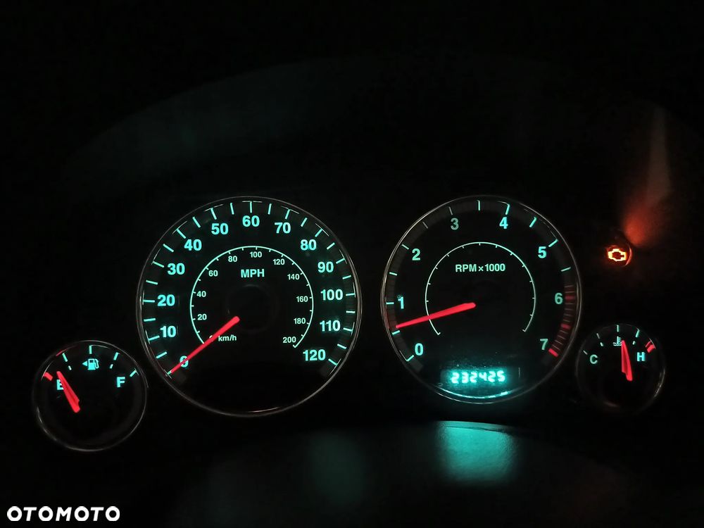 Jeep Liberty - 22