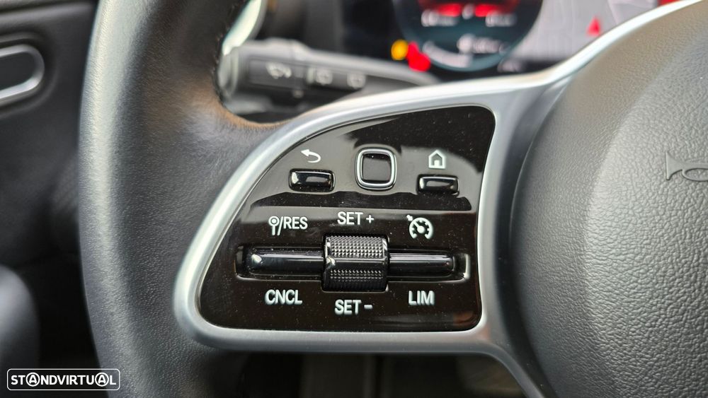 Mercedes-Benz A 180 - 17