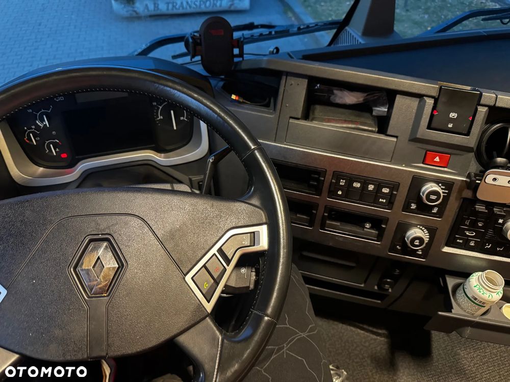 Renault GAMA T 480 - 13