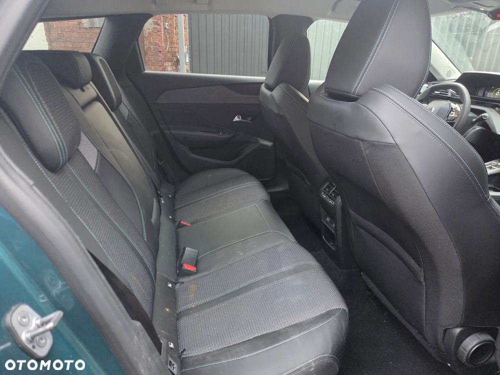 Peugeot 308 1.6 Hybrid PHEV Allure Pack EAT8 - 14