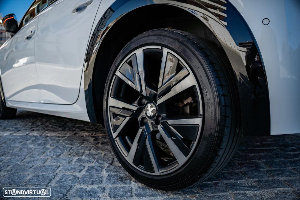 Peugeot 208 1.5 BlueHDi GT - 15