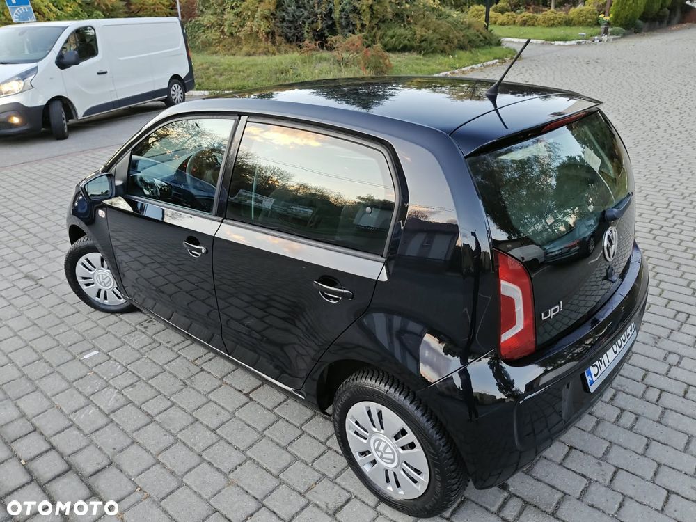 Volkswagen up! 1.0 high EU6 - 28