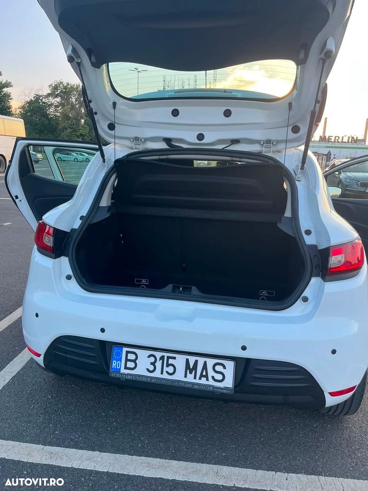 Renault Clio - 3