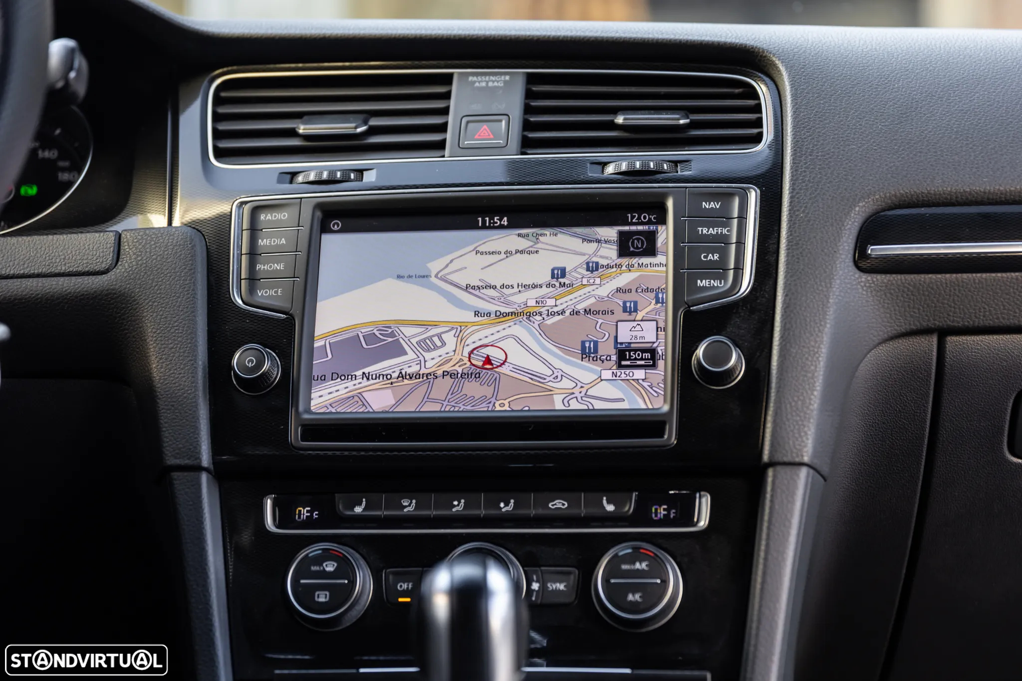 VW Golf 2.0 TSi GTi DSG Performance - 19