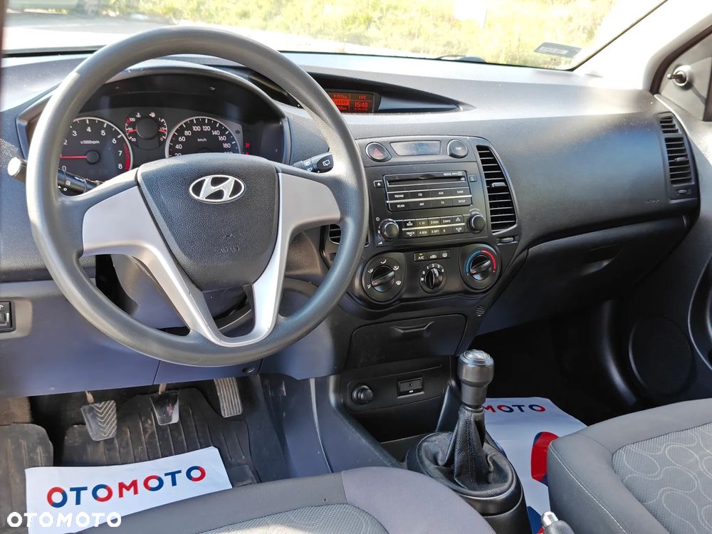 Hyundai i20 1.2 Classic + - 6