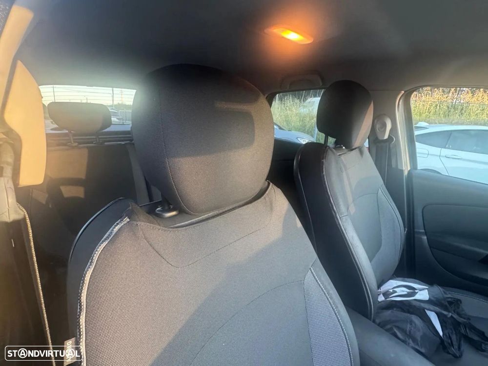 Renault Captur 1.5 dCi Exclusive - 10