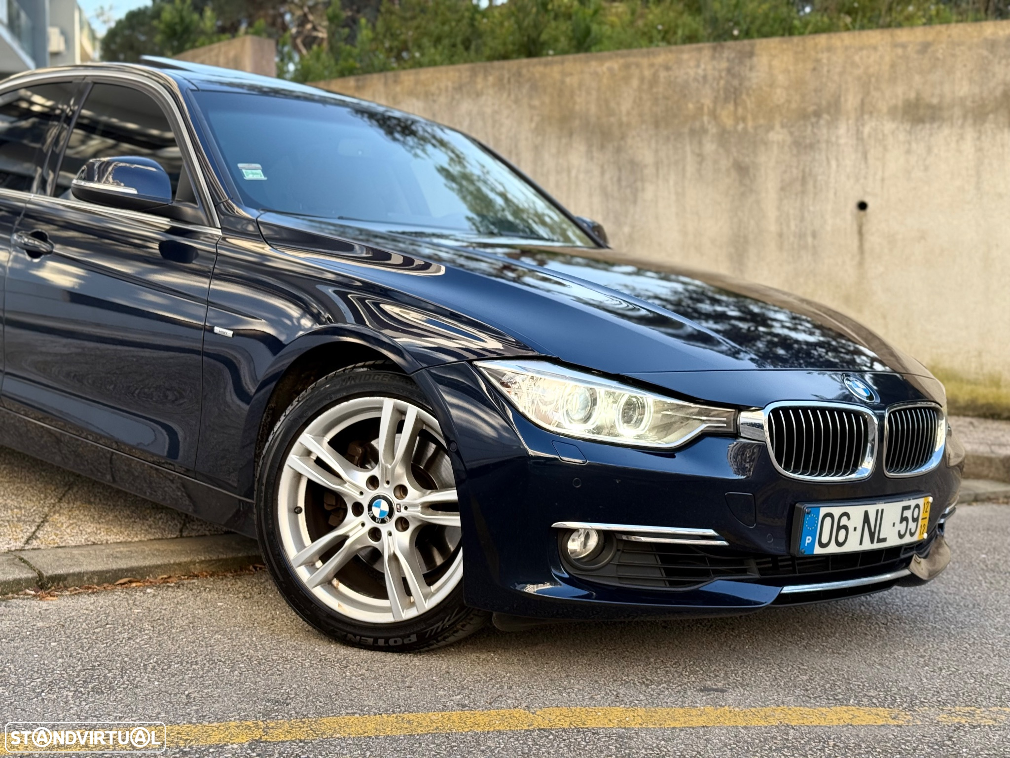 BMW 330 d Auto Line Luxury - 26