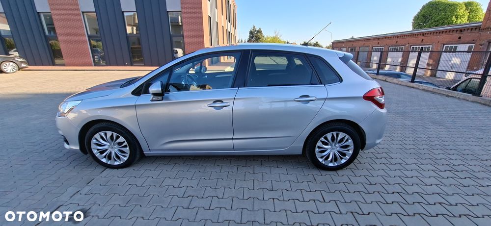 Citroën C4 1.6 HDi Magic - 8