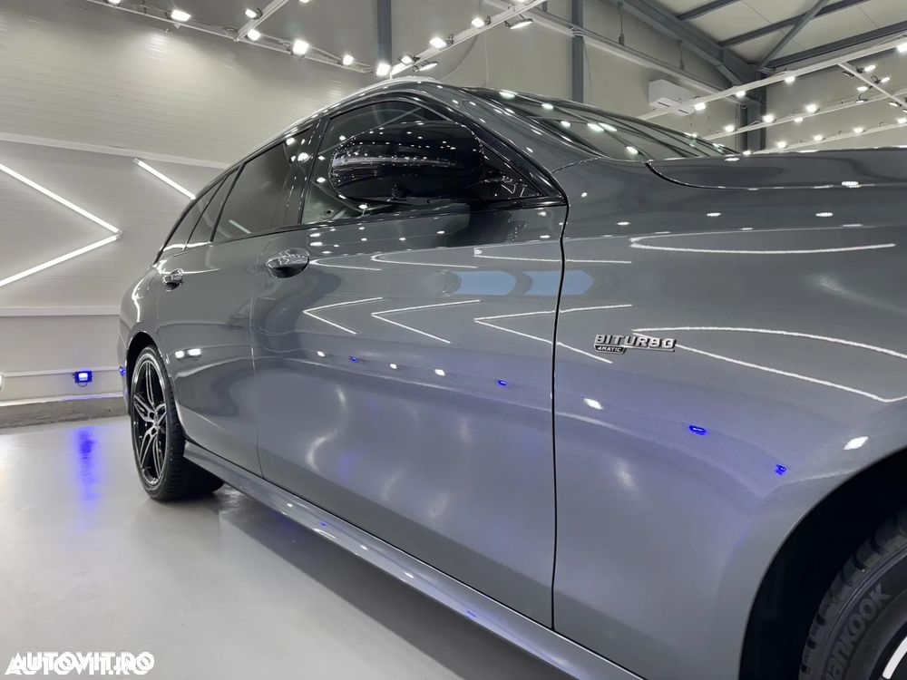 Mercedes-Benz E - 7