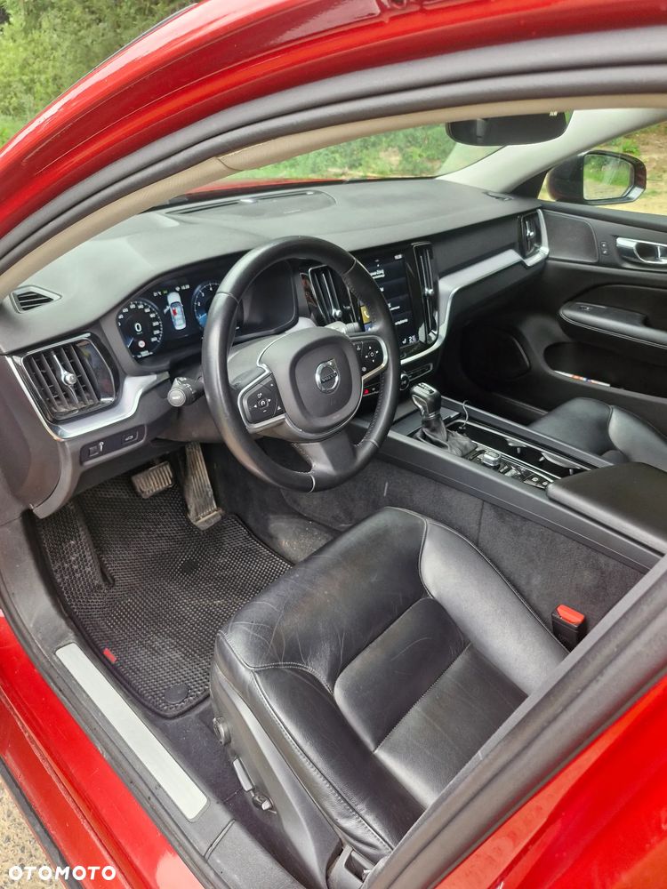 Volvo S60 T6 AWD Momentum Pro - 13