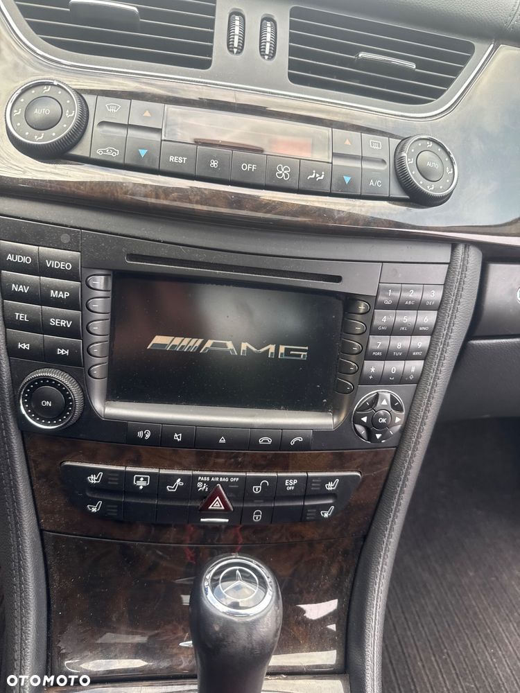 Mercedes-Benz CLS - 12