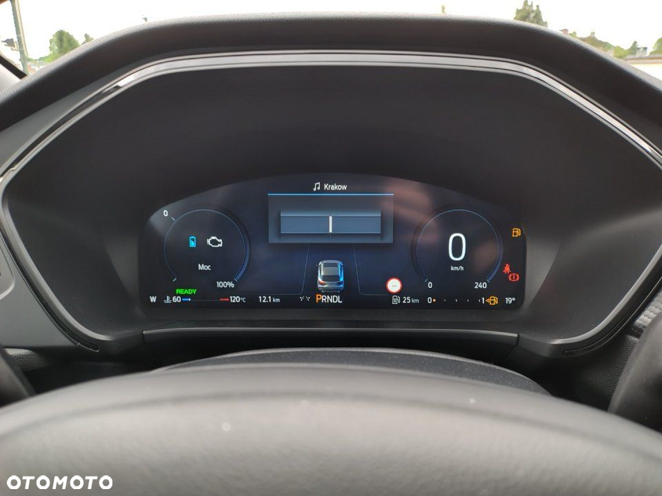 Ford Kuga - 14