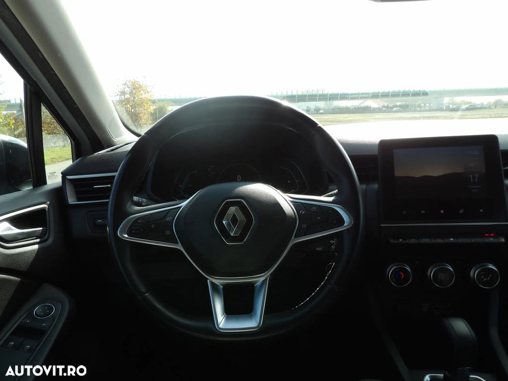 Renault Clio - 19
