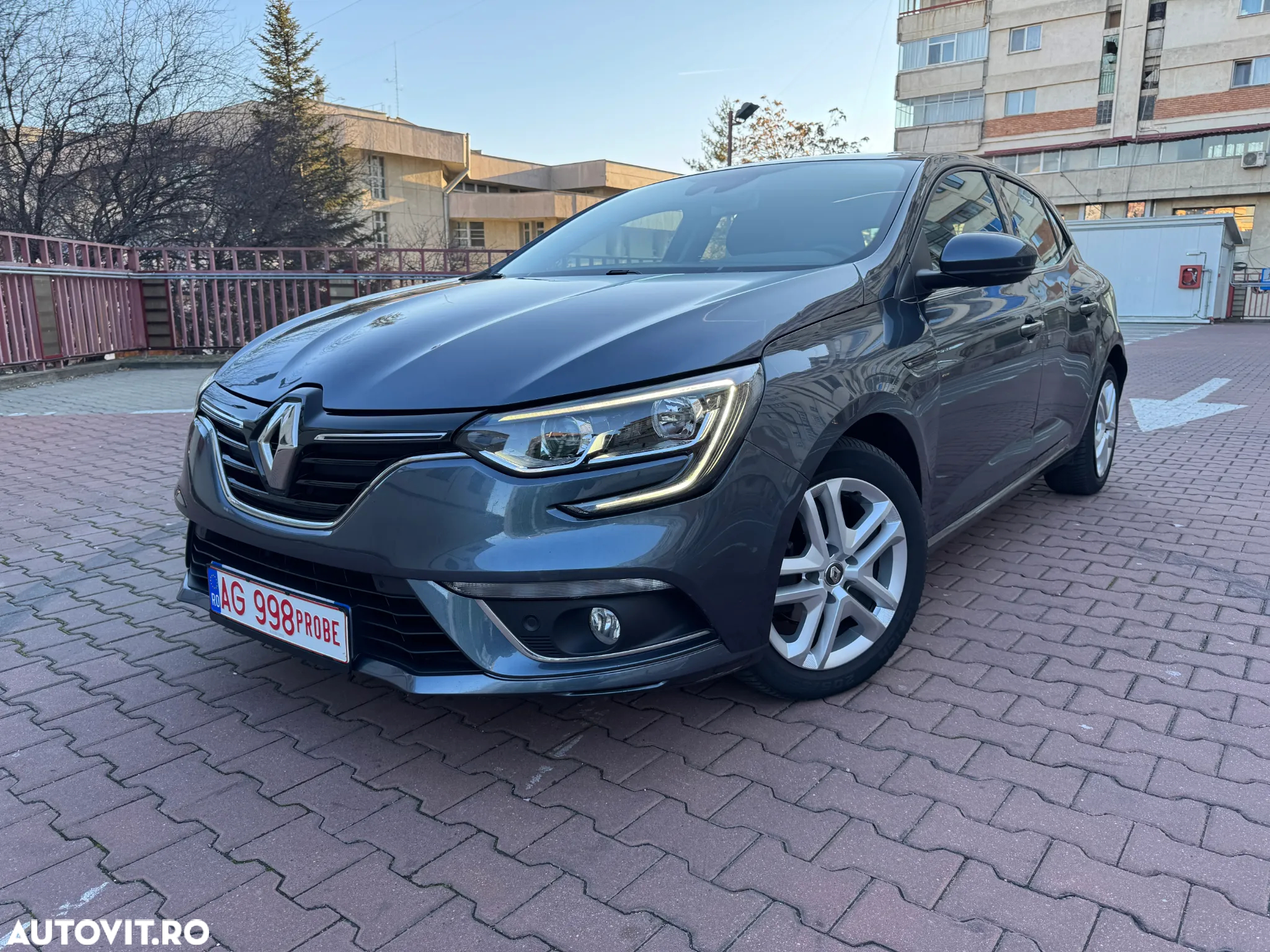 Renault Megane ENERGY dCi Business - 26