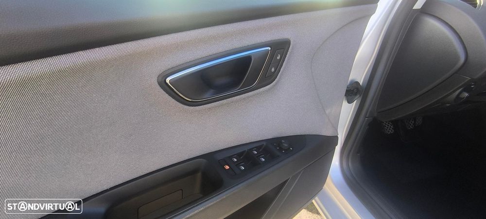 SEAT Leon ST 1.6 TDI Reference - 11