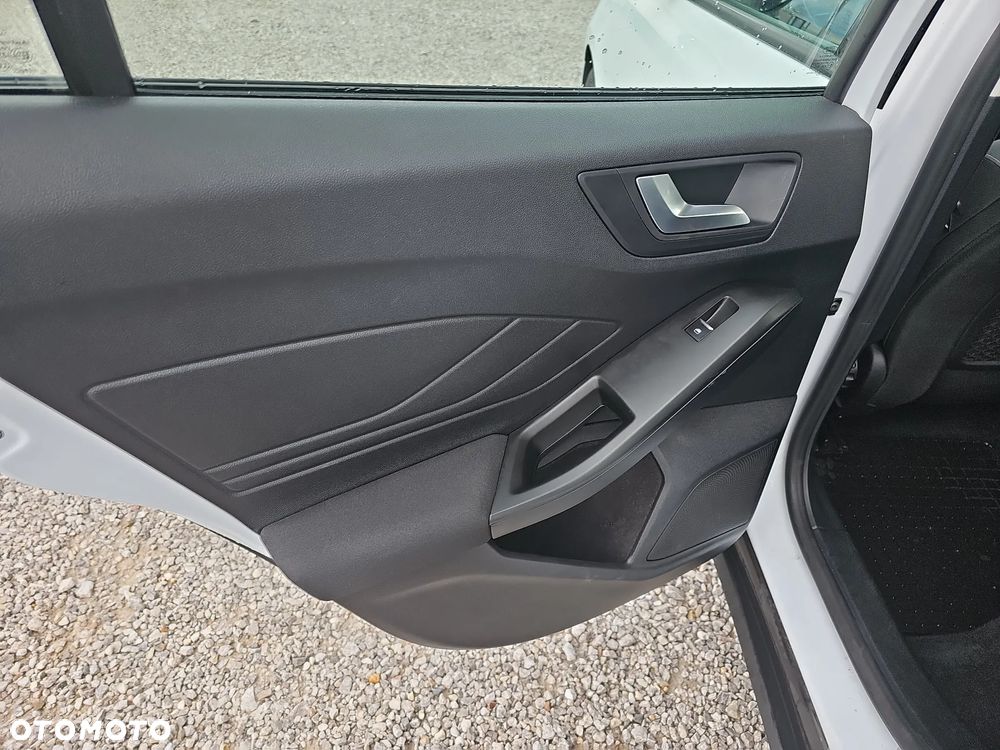 Ford Focus 1.5 EcoBlue SCR Connected - 25