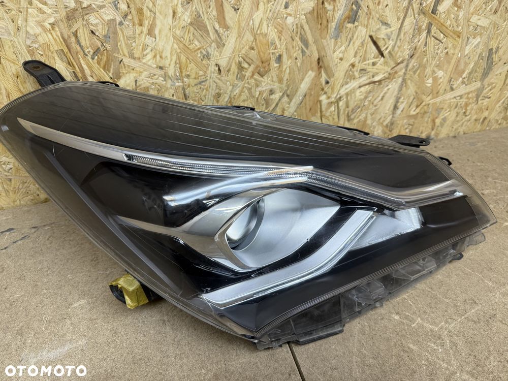 LAMPA PRZÓD PRAWA SOCZEWKA LED H7 LED TOYOTA YARIS III LIFT - 16