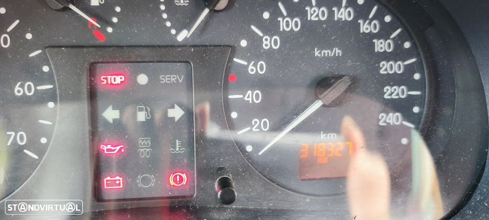 Renault Clio 1.2 - 9