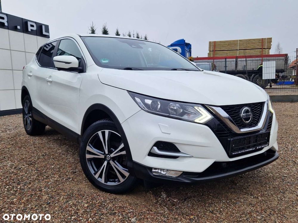 Nissan Qashqai 1.3 DIG-T N-Connecta - 4