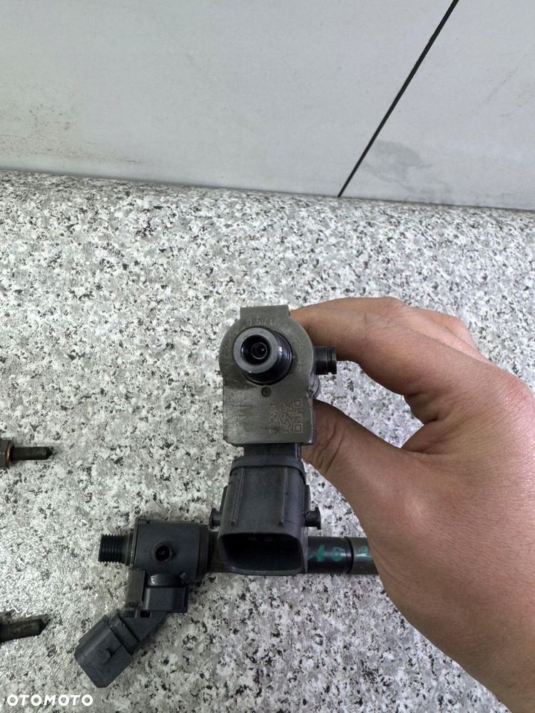 komplet 4szt wtryskiwacz wtrysk xc60 2.0 d 31405404 denso 0051 1s27198 - 9