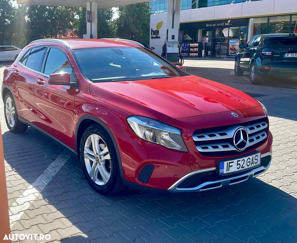 Mercedes-Benz GLA 220 d Aut. - 4