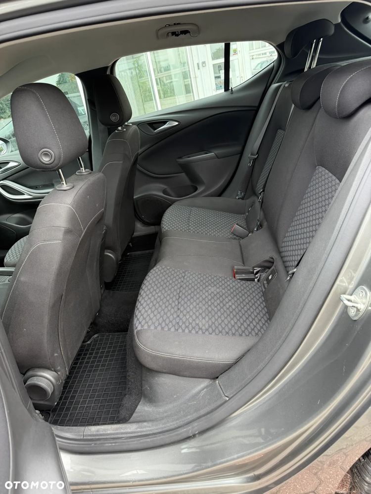 Opel Astra V 1.2 T 2020 S&S - 11