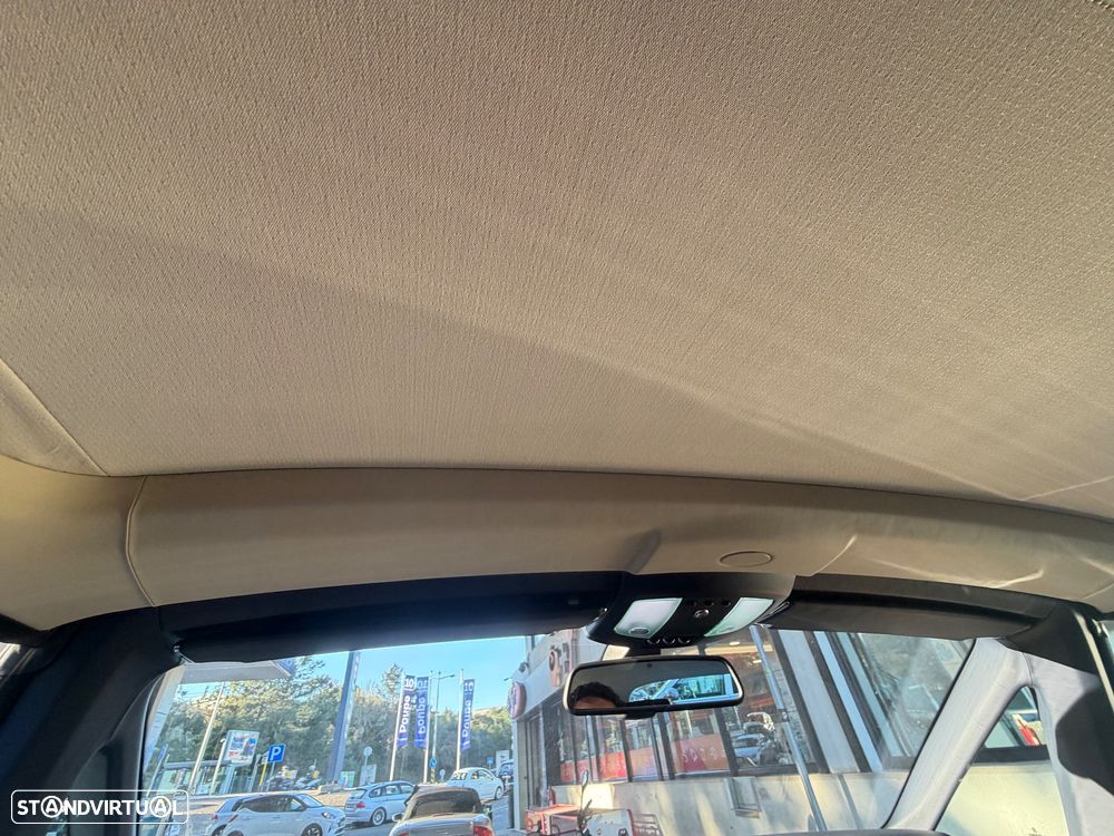 Rolls Royce Phantom 6.8 V12 - 43