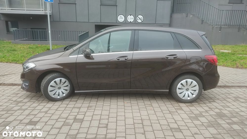 Mercedes-Benz Klasa B 180 BlueEFFICIENCY Edition - 14