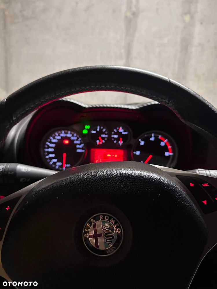 Alfa Romeo Mito 1.6 JTDM Distinctive - 19