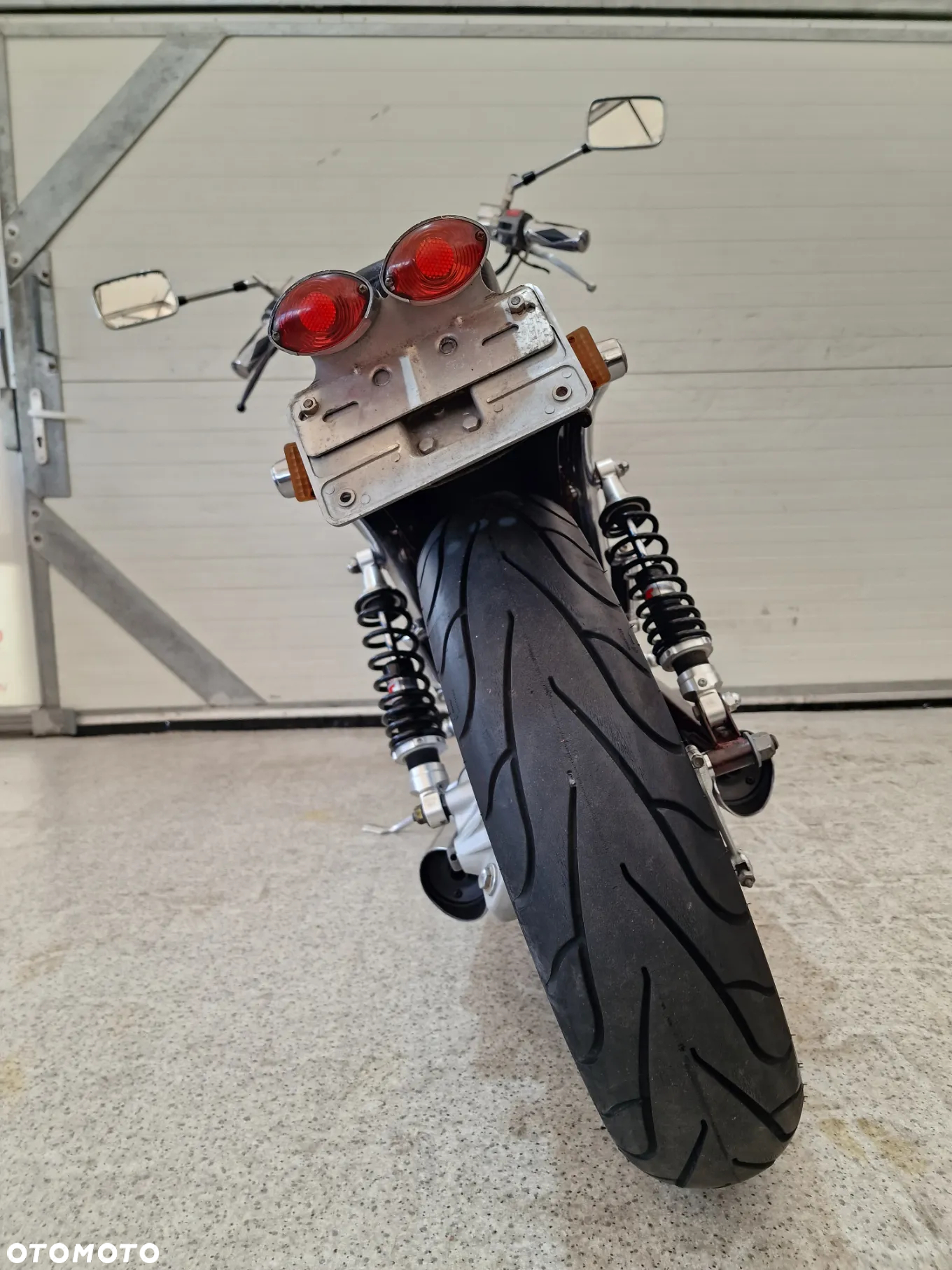 Suzuki Marauder - 25