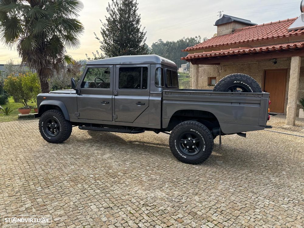 Land Rover Defender - 6