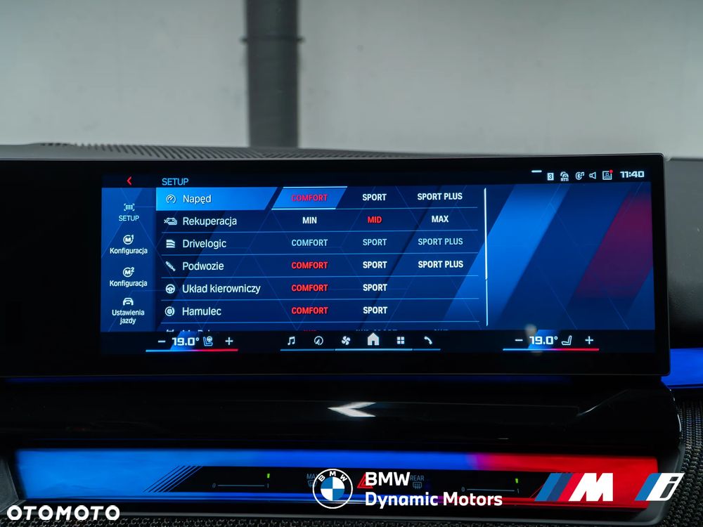 BMW M5 xDrive - 34