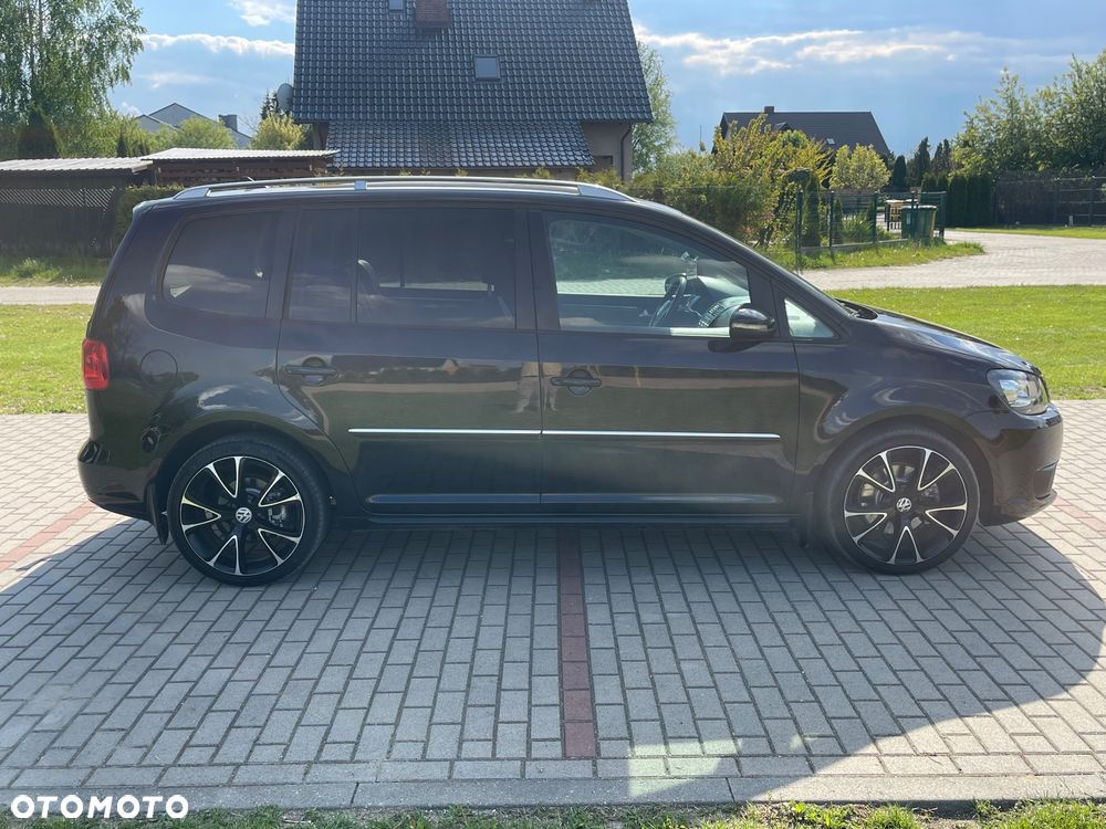 Volkswagen Touran 2.0 TDI DPF DSG Highline - 6