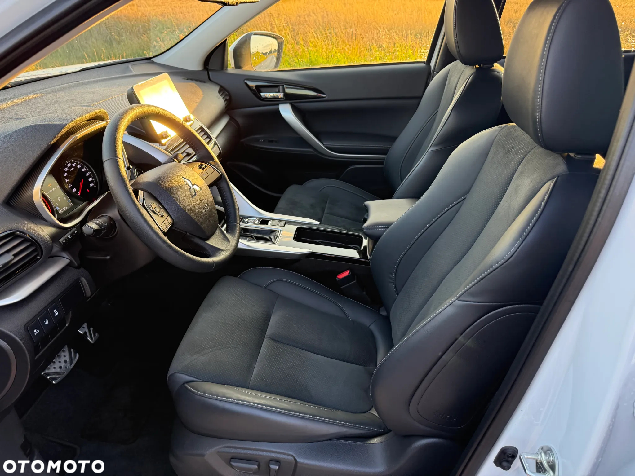 Mitsubishi Eclipse Cross - 11