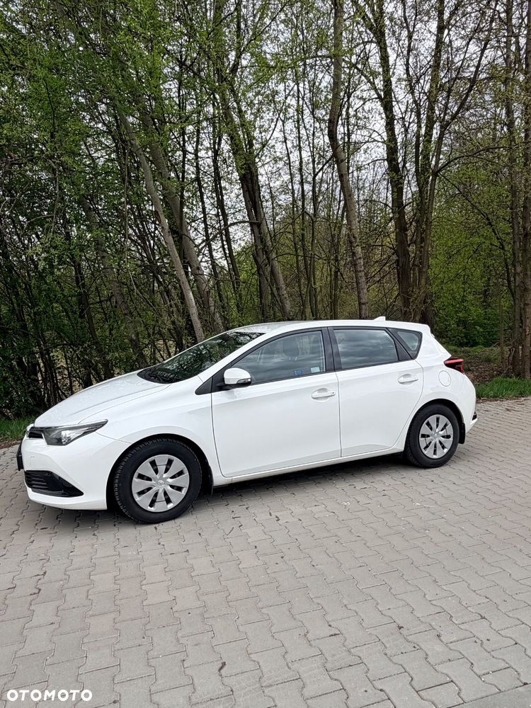 Toyota Auris 1.33 VVT-i Active - 3