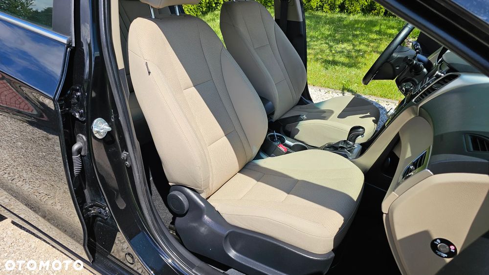 Hyundai i30 1.6 Automatik Trend - 15