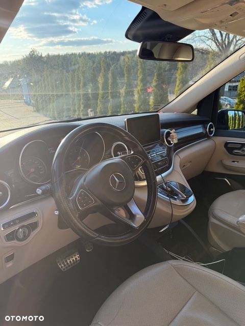 Mercedes-Benz Klasa V 250 (BlueTEC) d Avantgarde 7G-Tronic - 12