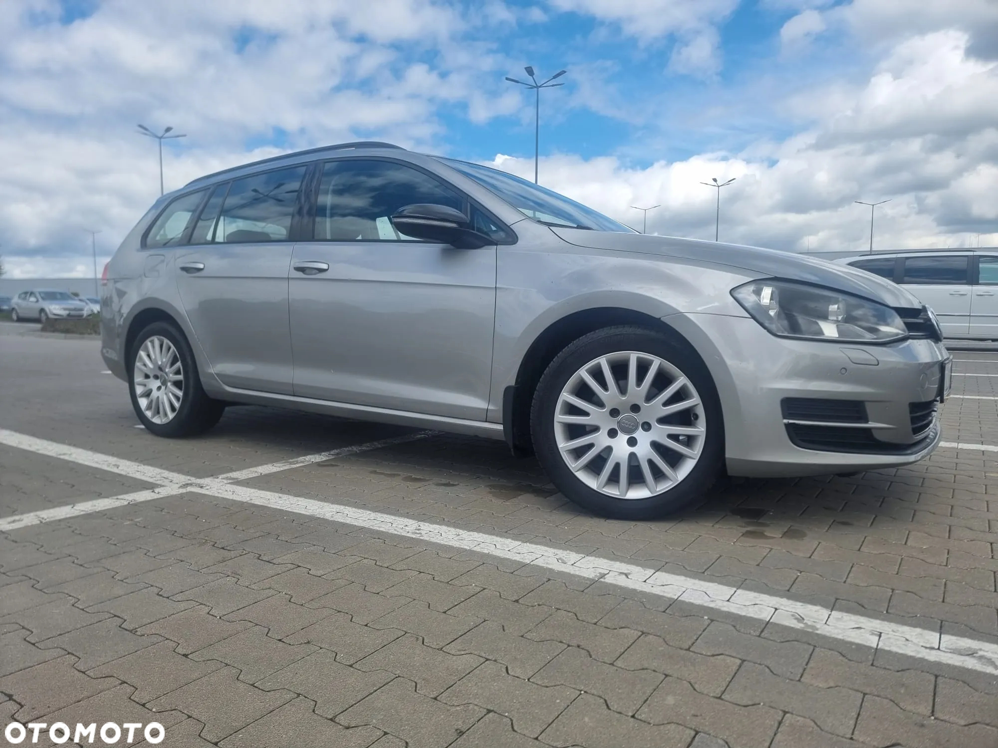 Volkswagen Golf Variant 1.4 TSI BlueMotion Technology Comfortline - 3